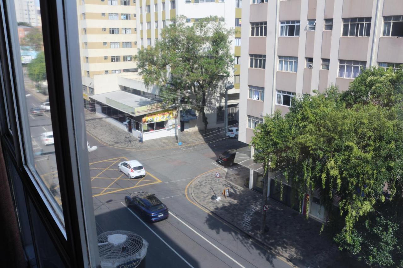 Apartamento Central Proximo A Rodoviaria E Faculdades Curitiba Eksteriør billede