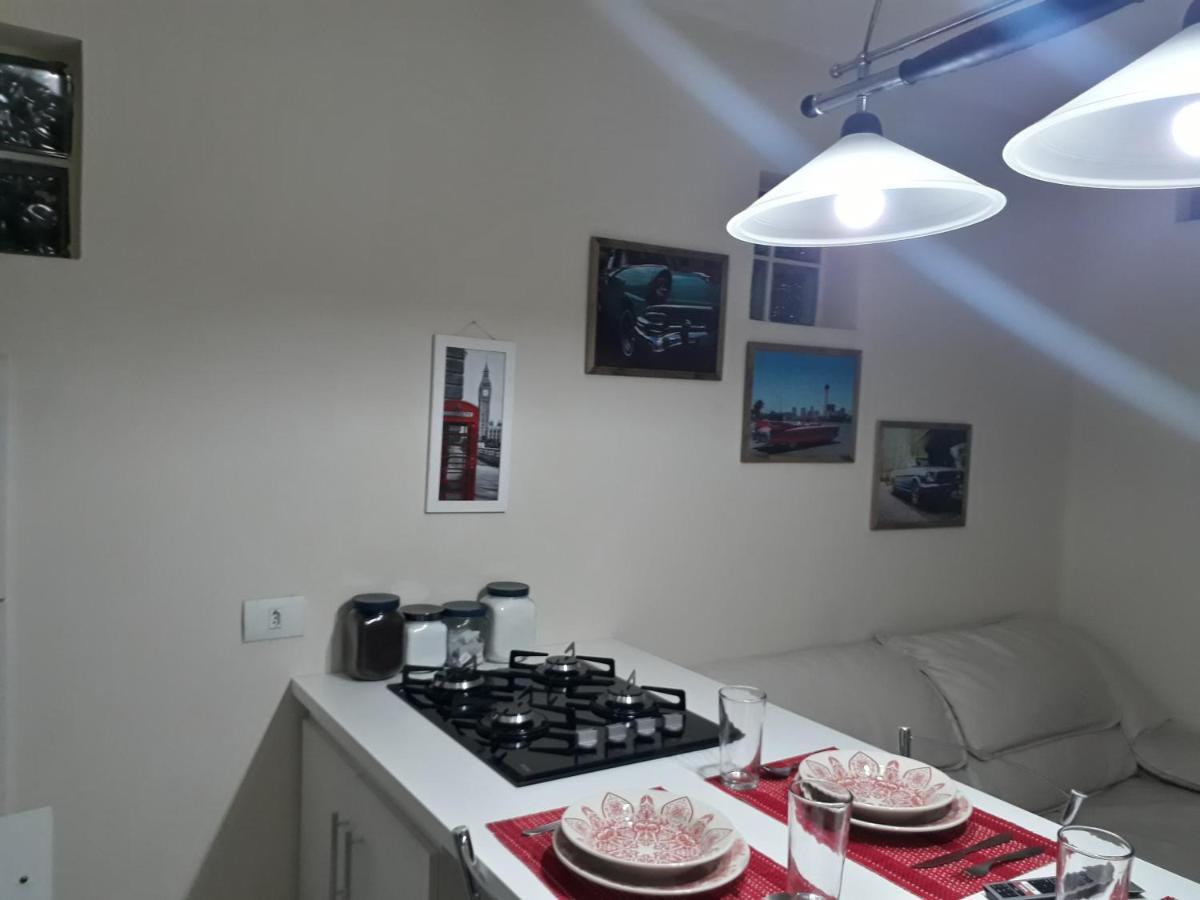 Apartamento Central Proximo A Rodoviaria E Faculdades Curitiba Eksteriør billede
