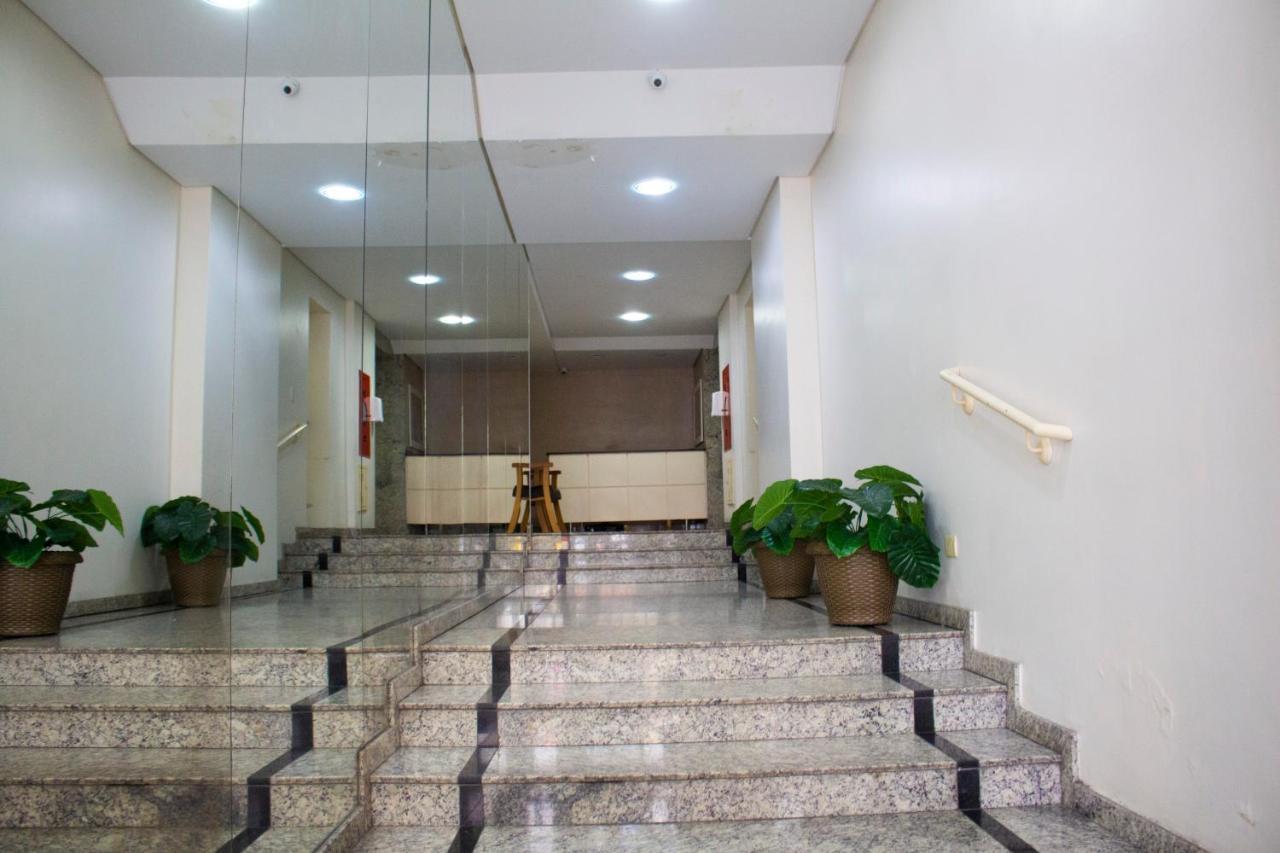 Apartamento Central Proximo A Rodoviaria E Faculdades Curitiba Eksteriør billede