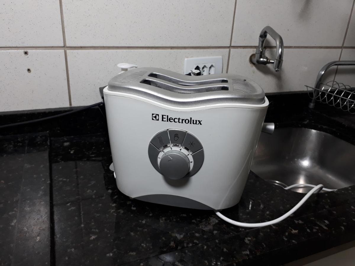 Apartamento Central Proximo A Rodoviaria E Faculdades Curitiba Eksteriør billede