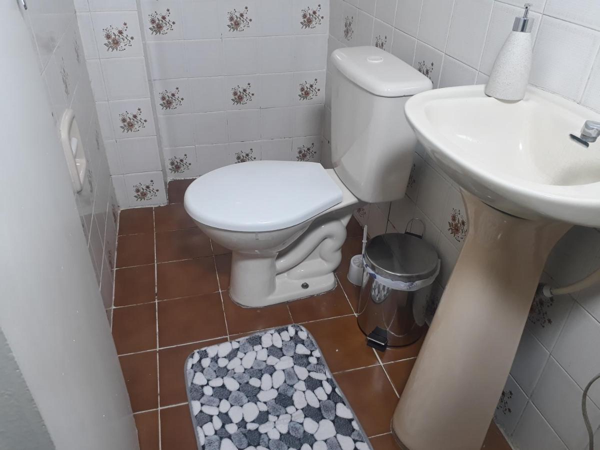 Apartamento Central Proximo A Rodoviaria E Faculdades Curitiba Eksteriør billede